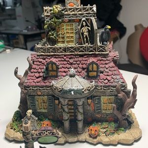 The Munsters Village
